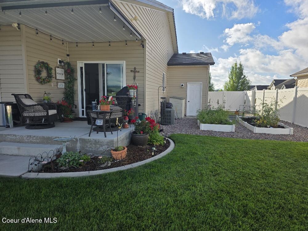 8557 Scotsworth Street Post Falls, ID 83854 - Photo 33 of 49 Backyard