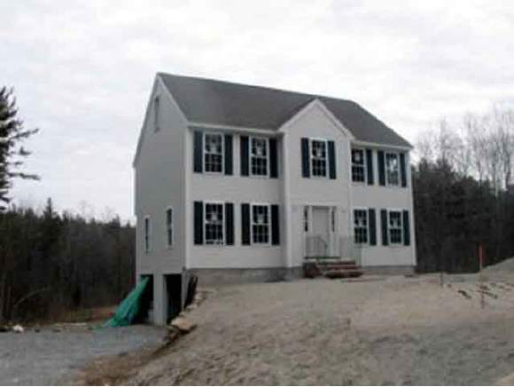 93-2 Ham Road Raymond, NH 03077 - Photo 1 of 1