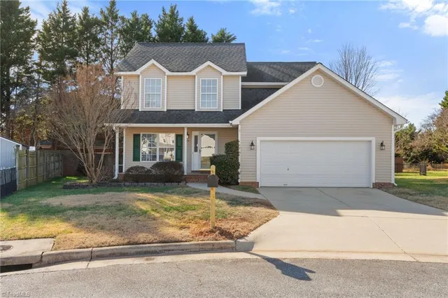$260,000 | 15 Wimbledon Lane, Greensboro, NC 27455