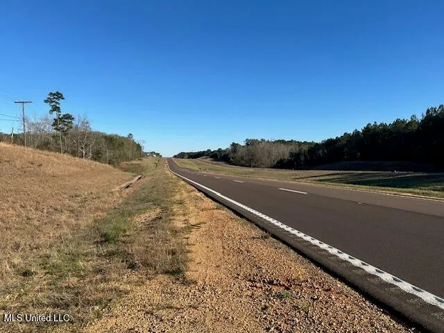$332,000 | 7153 Highway 98, McComb, MS 39648