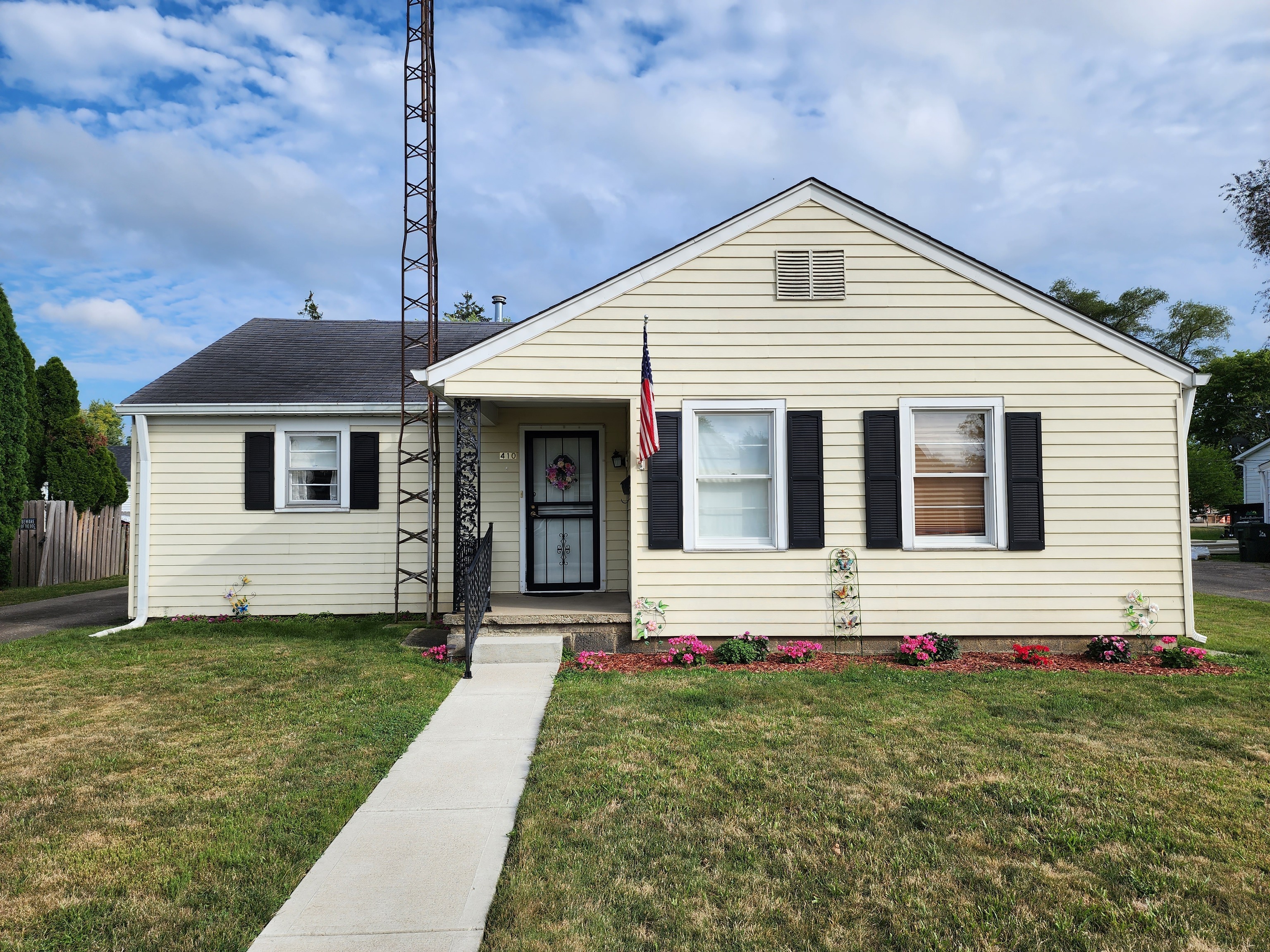 410 Pearl Street Fortville, IN 46040 - Photo 1 of 9