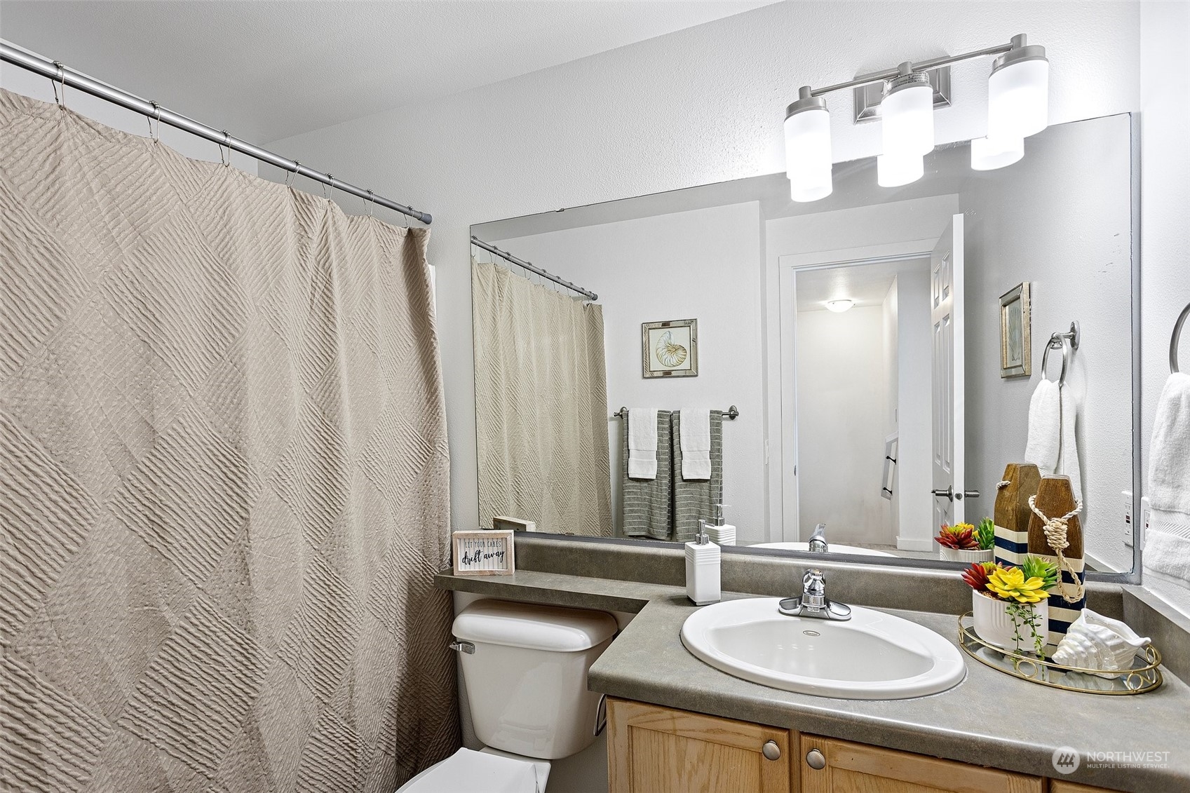 18930 Bothell Everett Highway, Unit R103 Bothell, WA 98012 - Photo 20 of 25 Gallery Image 20