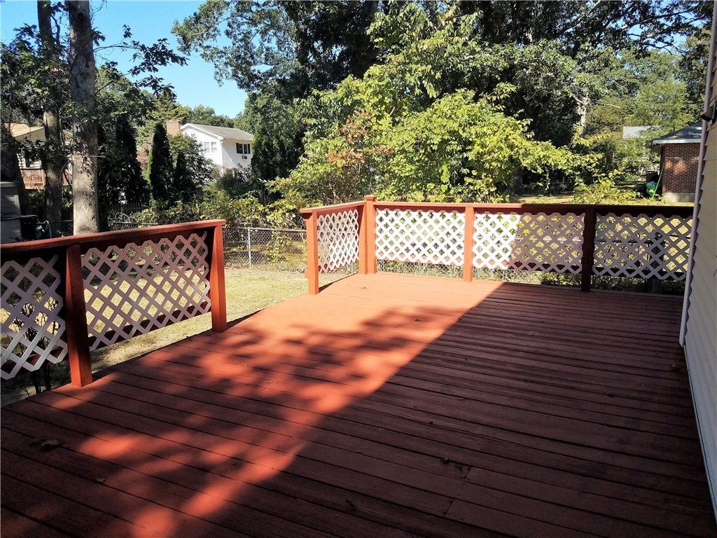 14 Tupelo Trail Narragansett, RI 02882 - Photo 8 of 27