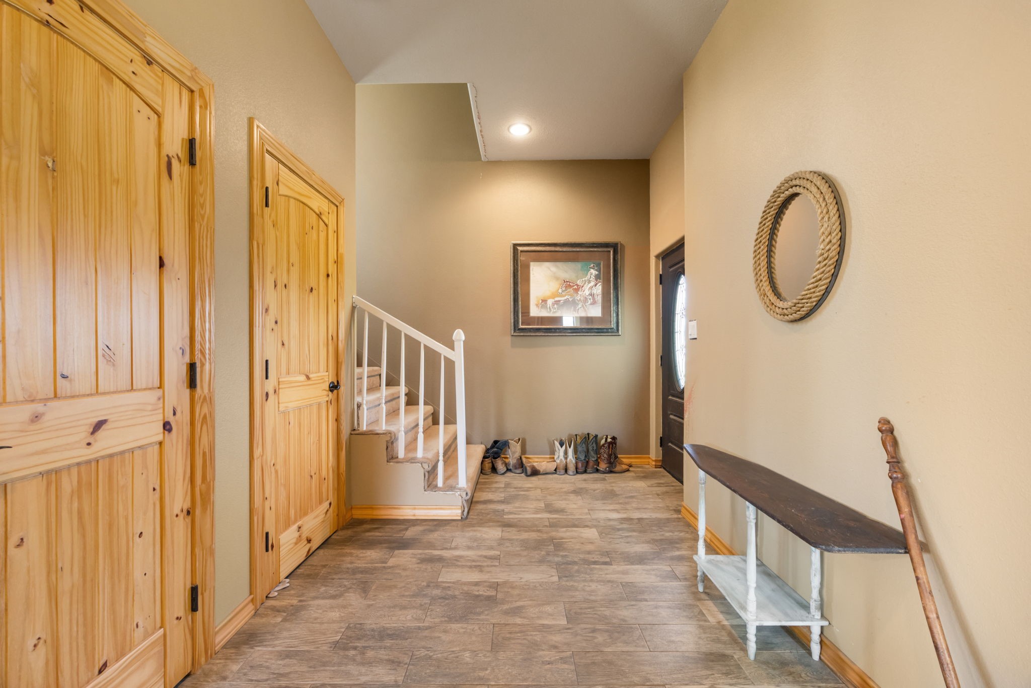 11970 Sulphur Springs Road Adkins, TX 78101 - Photo 22 of 50 large hallway leading to second level