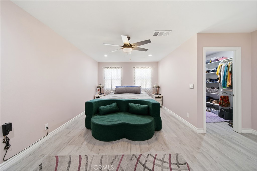 14310 Choco Road Apple Valley, CA 92307 - Photo 17 of 35 Gallery Image 17