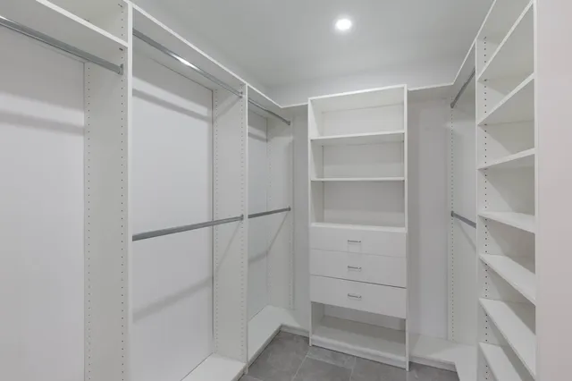 a view of walk in closet