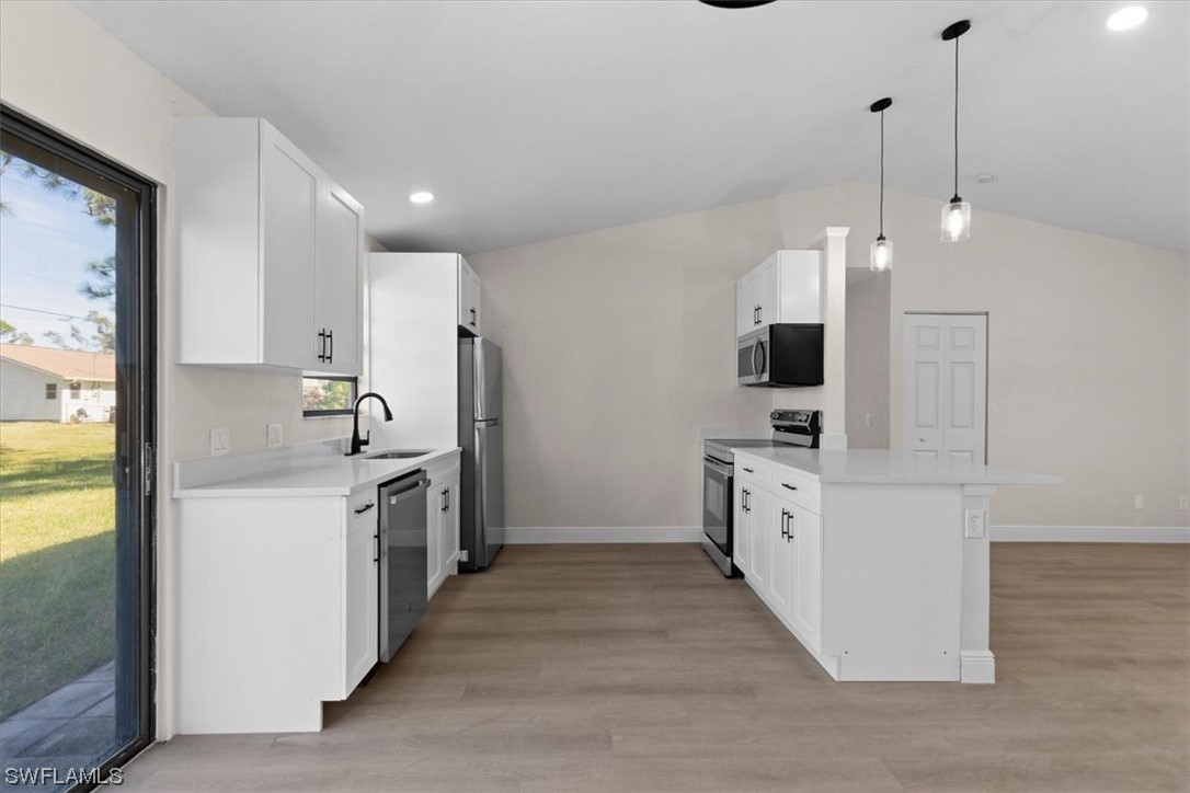 8309 Bamboo Road Fort Myers, FL 33967 - Photo 9 of 23 Gallery Image 9