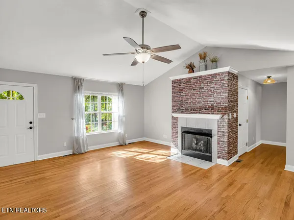 $350,000 | 170 Cedar Circle, Powell, TN 37849