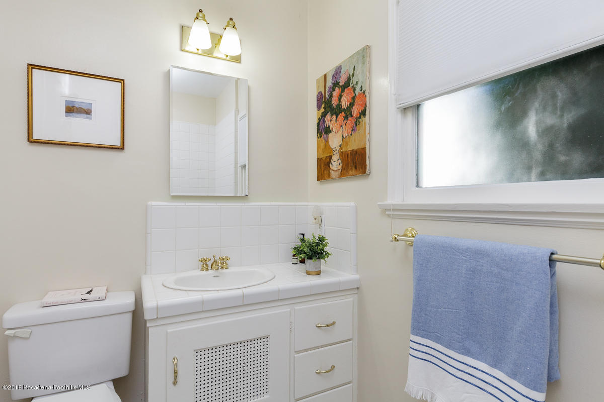 210 Annandale Road Pasadena, CA 91105 - Photo 15 of 21 210 Annandalel_032_mls
