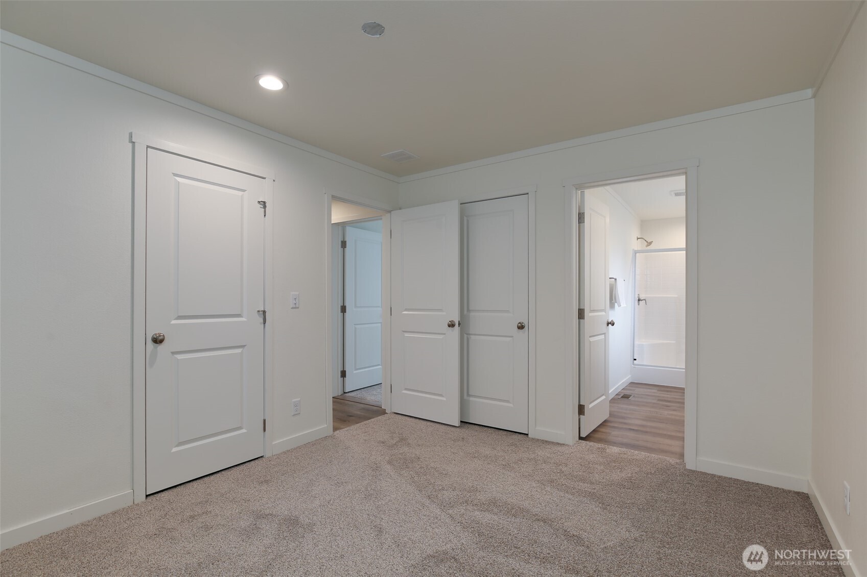 464 Sycamore Road Coupeville, WA 98239 - Photo 15 of 30 a view of an empty room