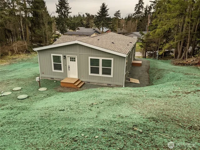 a car parked in front of a house