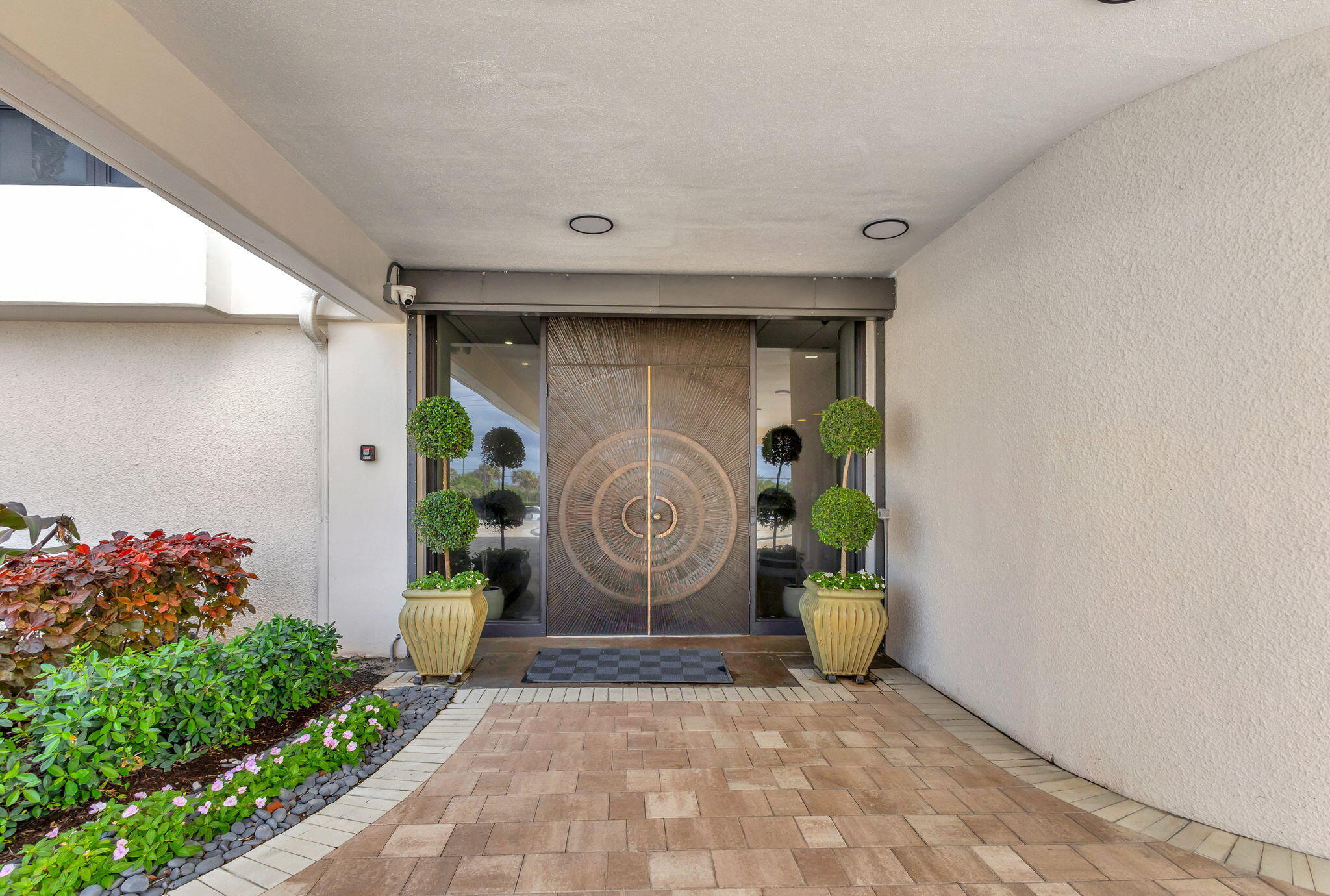 5380 North Ocean Drive, Unit 15A Singer Island, FL 33404 - Photo 17 of 105 54-web-or-mls-47-web-or-mls-49_5d1a5337