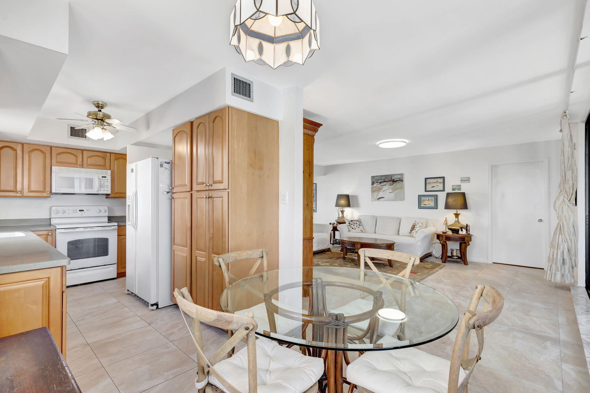 5380 North Ocean Drive, Unit 15A Singer Island, FL 33404 - Photo 19 of 105 15-web-or-mls-5D1A8187