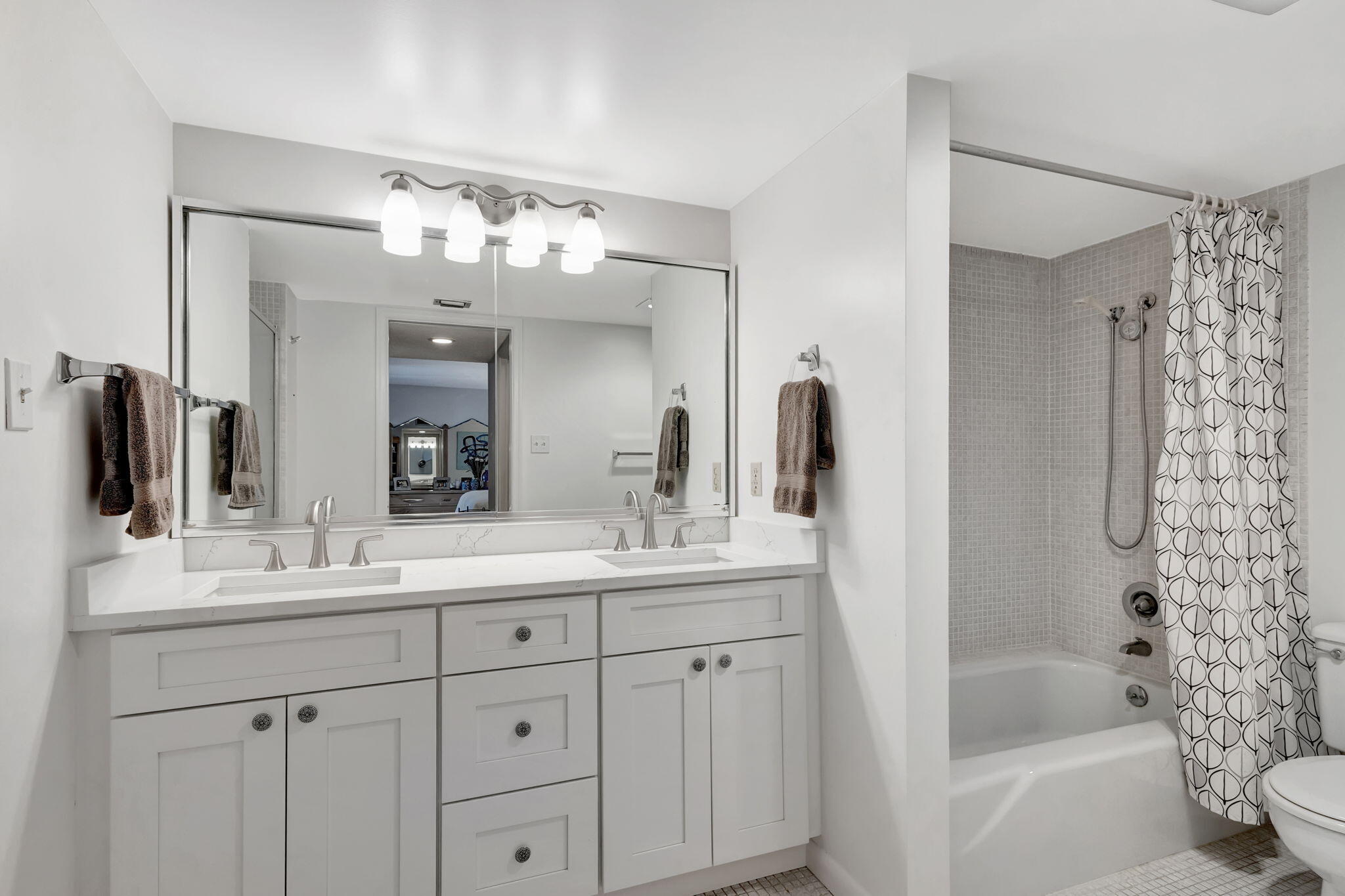 5380 North Ocean Drive, Unit 15A Singer Island, FL 33404 - Photo 34 of 105 24-web-or-mls-5D1A8237