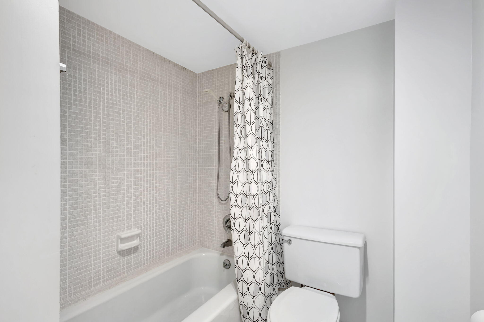 5380 North Ocean Drive, Unit 15A Singer Island, FL 33404 - Photo 35 of 105 25-web-or-mls-5D1A8242