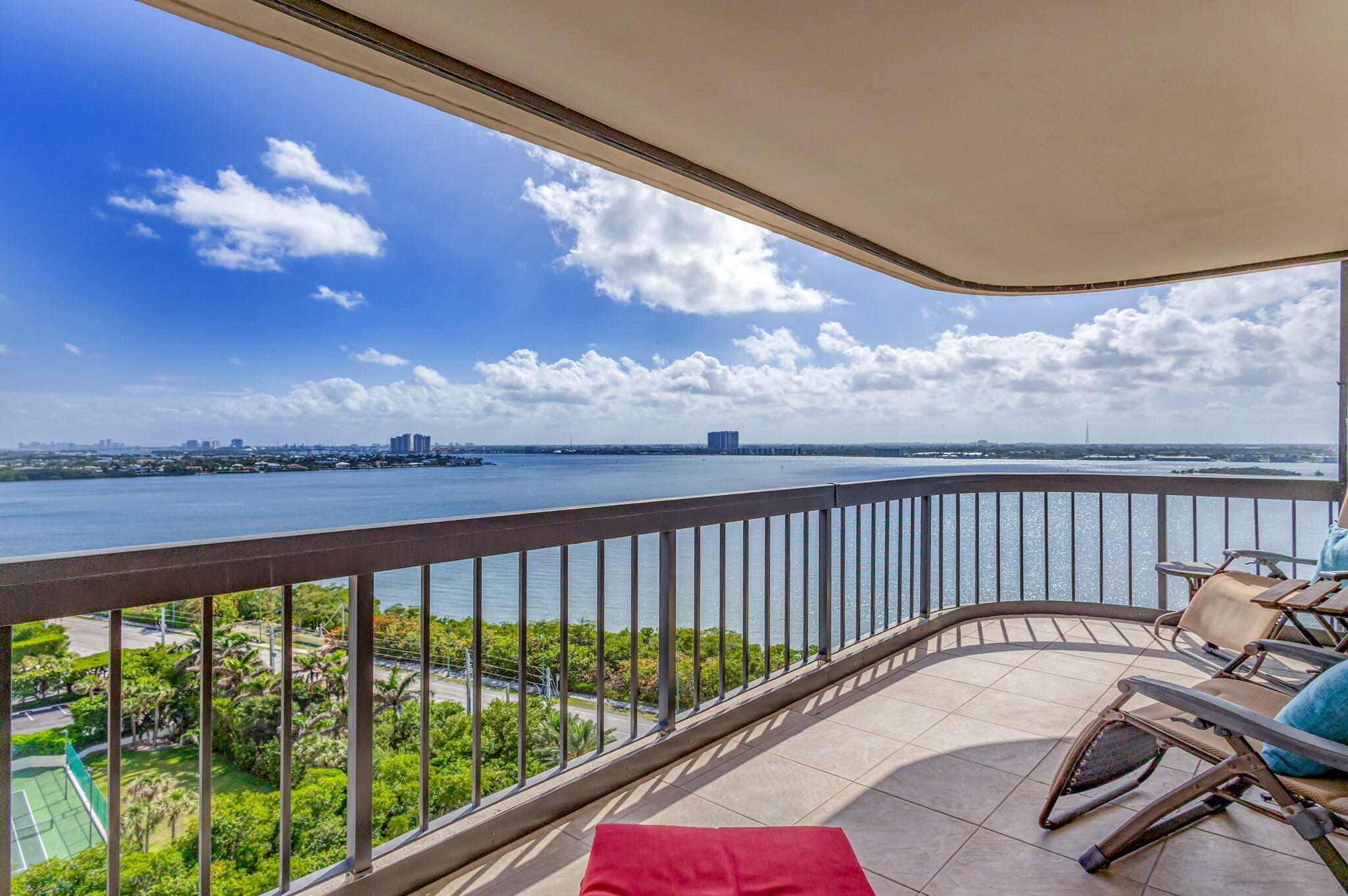 5380 North Ocean Drive, Unit 15A Singer Island, FL 33404 - Photo 4 of 105 38-web-or-mls-5D1A8007_HDR