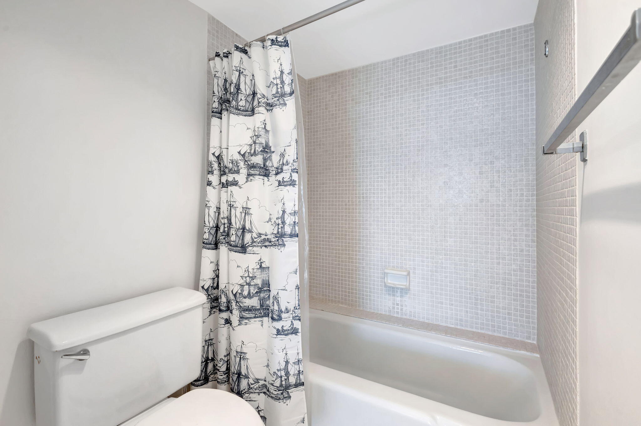 5380 North Ocean Drive, Unit 15A Singer Island, FL 33404 - Photo 45 of 105 34-web-or-mls-5D1A8057