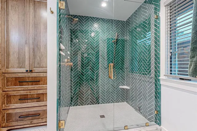 $6,000 | 4423 Springside Lane, Dallas, TX 75214