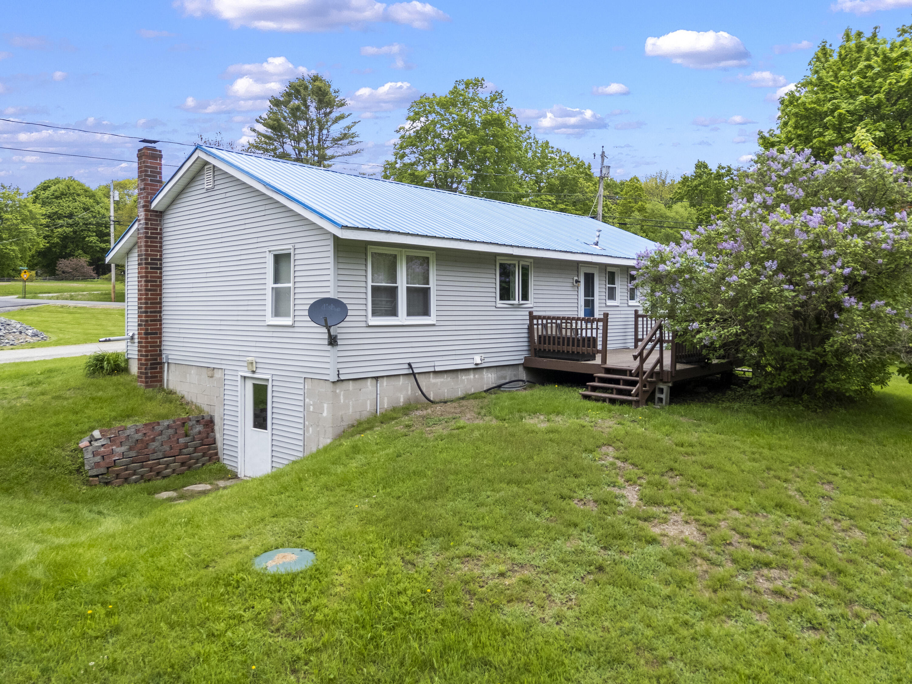 4 Andrews Road Winthrop, ME 04364 - Photo 8 of 42 4 Andrews Rd_145
