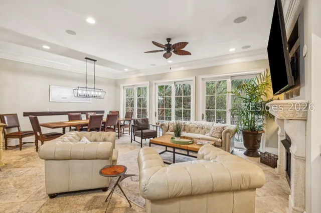 $1,599,999 | 17 Corine Lane, Hilton Head Island, SC 29928