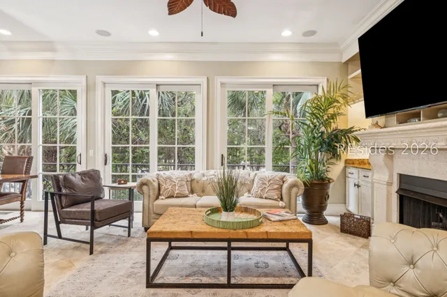 $1,599,999 | 17 Corine Lane, Hilton Head Island, SC 29928