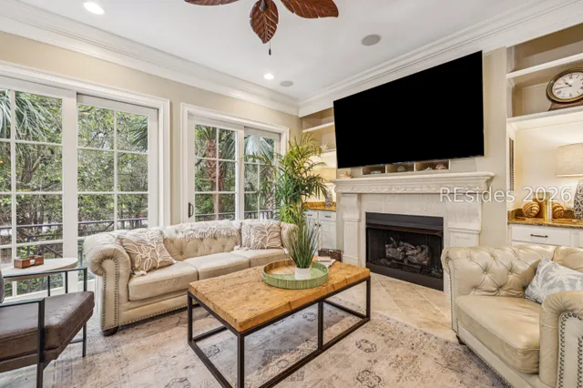 $1,599,999 | 17 Corine Lane, Hilton Head Island, SC 29928