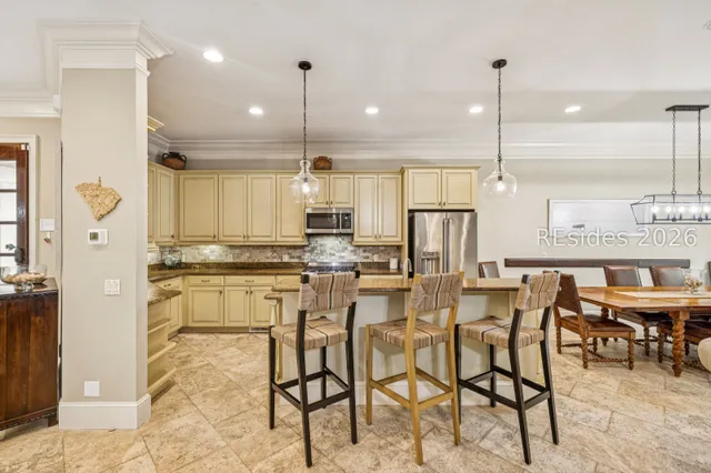 $1,599,999 | 17 Corine Lane, Hilton Head Island, SC 29928