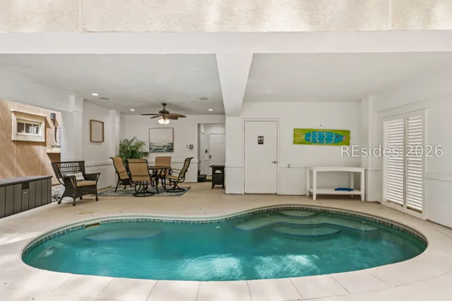 $1,599,999 | 17 Corine Lane, Hilton Head Island, SC 29928