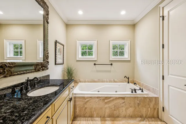 $1,599,999 | 17 Corine Lane, Hilton Head Island, SC 29928