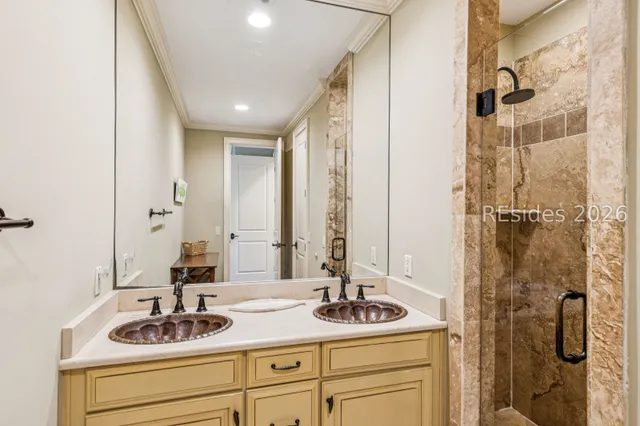 $1,599,999 | 17 Corine Lane, Hilton Head Island, SC 29928