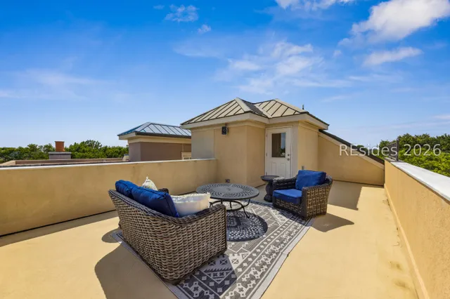 $1,599,999 | 17 Corine Lane, Hilton Head Island, SC 29928