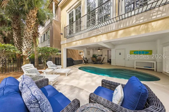 $1,599,999 | 17 Corine Lane, Hilton Head Island, SC 29928
