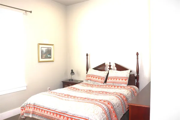 $315,000 | 100 Thomas Cove North, Burnet, TX 78611