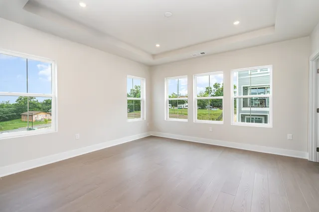 $607,000 | 716 41st Avenue North, Nashville, TN 37209