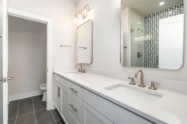 $607,000 | 716 41st Avenue North, Nashville, TN 37209