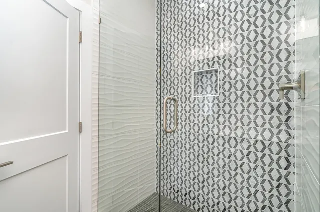 $607,000 | 716 41st Avenue North, Nashville, TN 37209