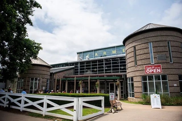 $607,000 | 716 41st Avenue North, Nashville, TN 37209