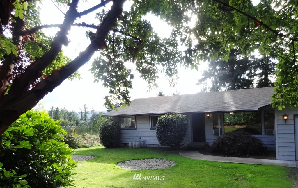 9781 Fredrickson Road Northwest Silverdale, WA 98383 - Photo 4 of 25 Gallery Image 4
