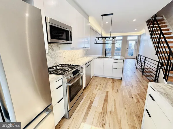 $750,000 | 2023 Kimball Street, Philadelphia, PA 19146