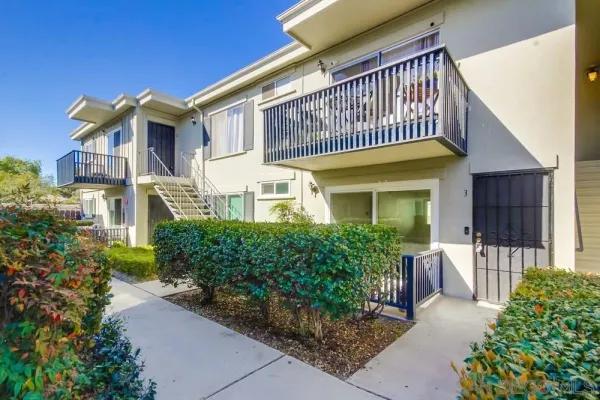 $499,999 | 6927 Amherst Street, Unit 3, San Diego, CA 92115