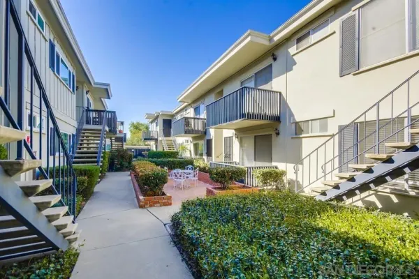$499,999 | 6927 Amherst Street, Unit 3, San Diego, CA 92115