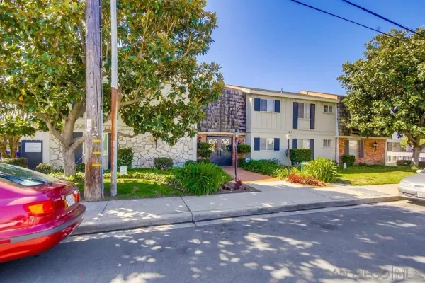 $499,999 | 6927 Amherst Street, Unit 3, San Diego, CA 92115
