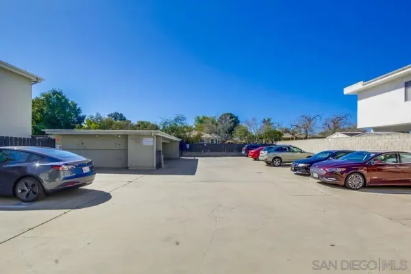 $499,999 | 6927 Amherst Street, Unit 3, San Diego, CA 92115