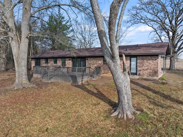 a view of outdoor space yard and deck