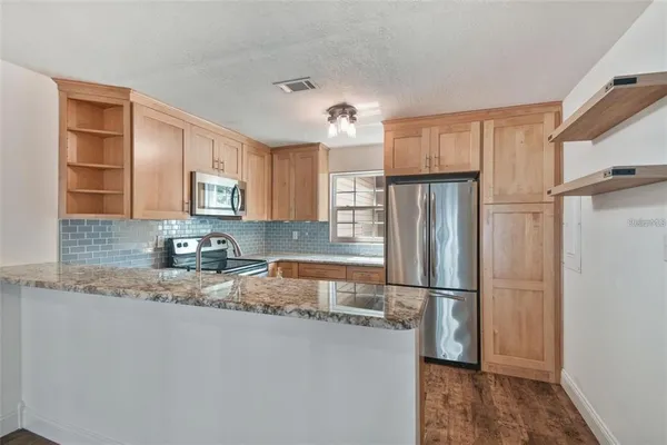 $2,900 | 4717 West Vasconia Street, Tampa, FL 33629