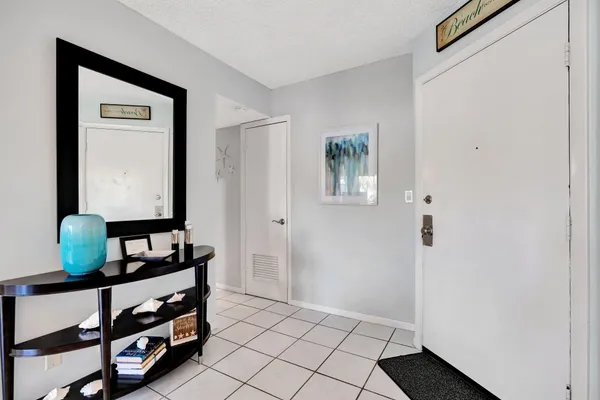 $4,300 | 1605 Highway 1, Unit V6205, Jupiter, FL 33477