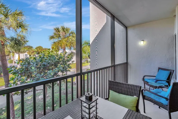 $4,300 | 1605 Highway 1, Unit V6205, Jupiter, FL 33477