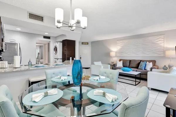 $4,300 | 1605 Highway 1, Unit V6205, Jupiter, FL 33477