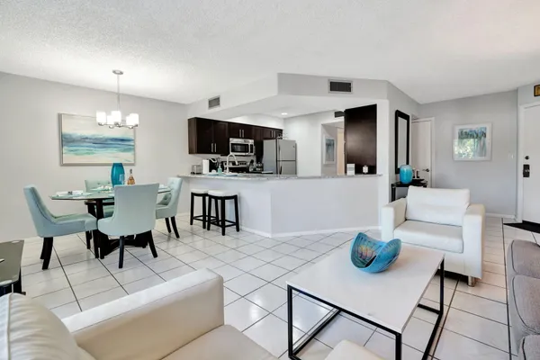 $4,300 | 1605 Highway 1, Unit V6205, Jupiter, FL 33477