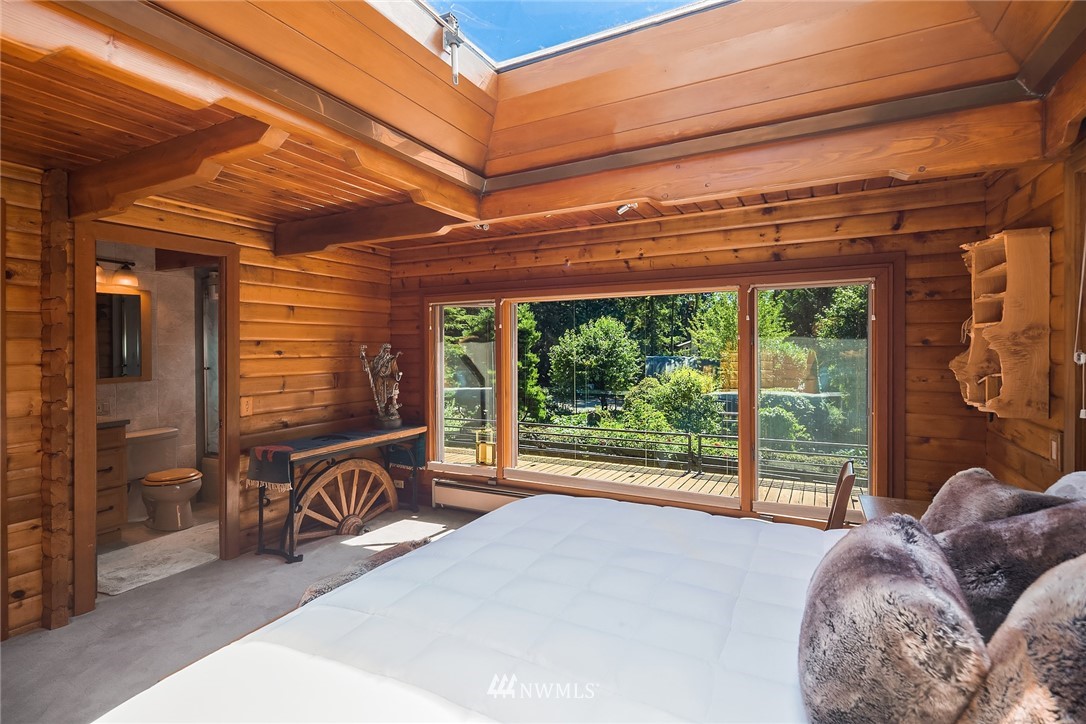 14461 Tiger Mountain Road Southeast Issaquah, WA 98027 - Photo 14 of 40 Gallery Image 14